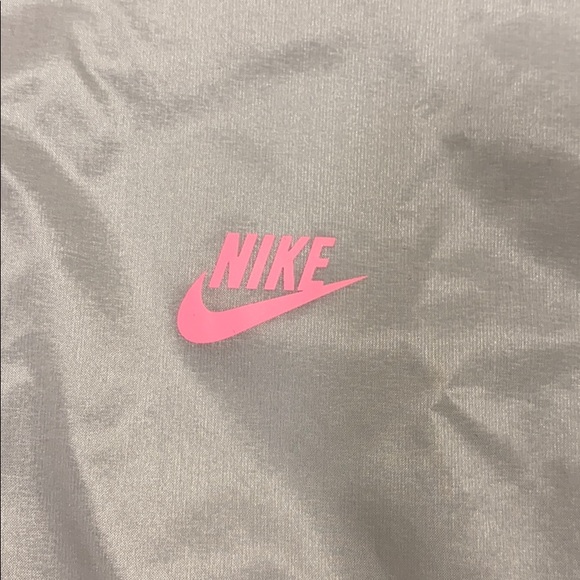 Nike windbreaker White/Gray/Pink - Picture 3 of 7